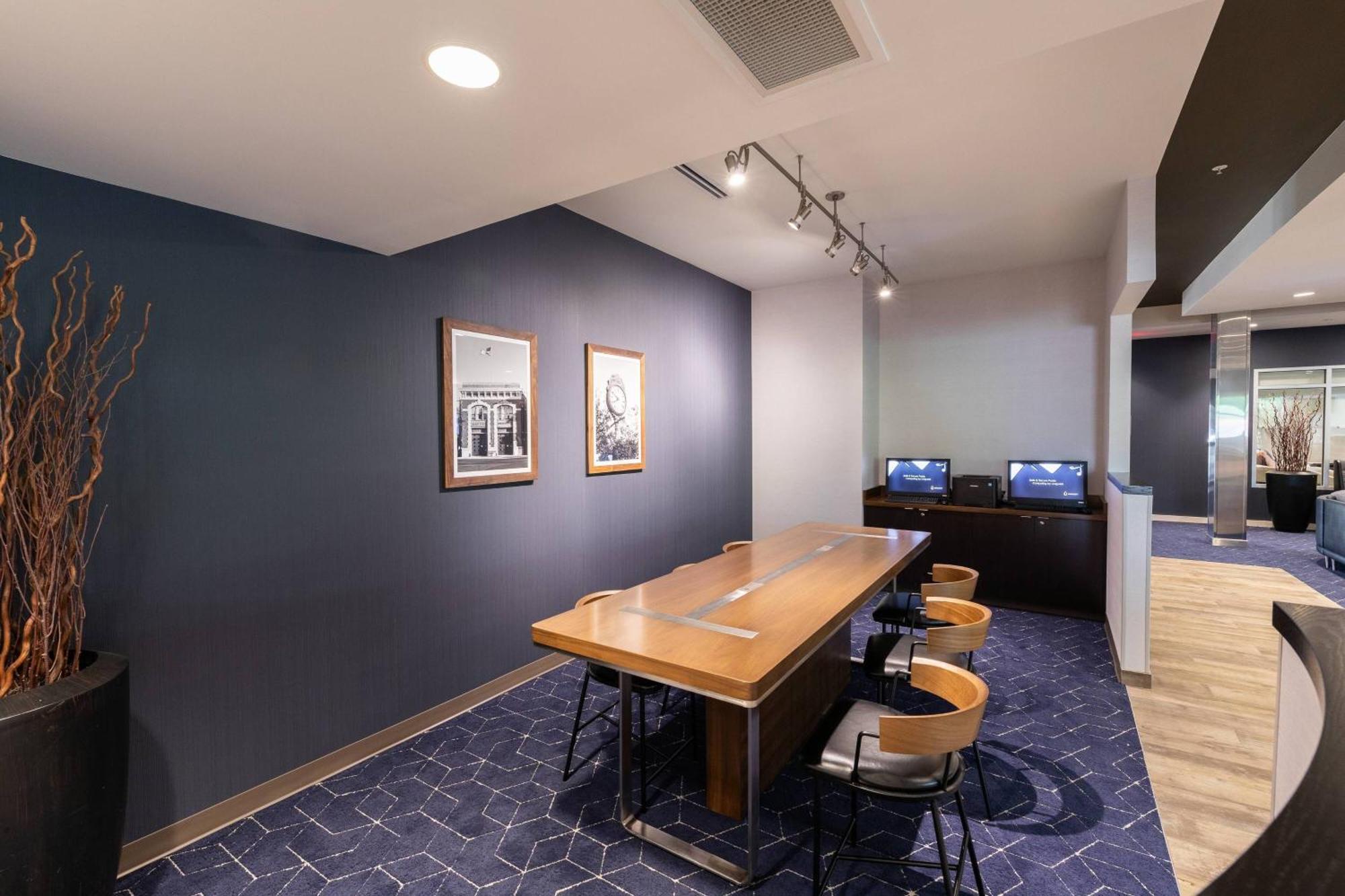 Courtyard By Marriott Cincinnati Midtown/Rookwood Eksteriør bilde