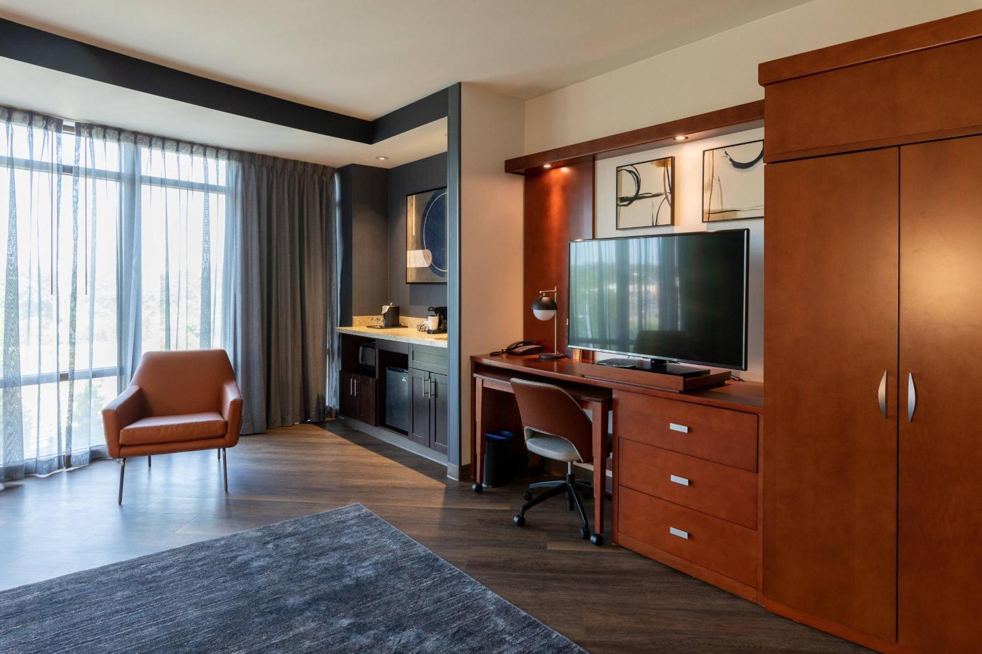 Courtyard By Marriott Cincinnati Midtown/Rookwood Eksteriør bilde